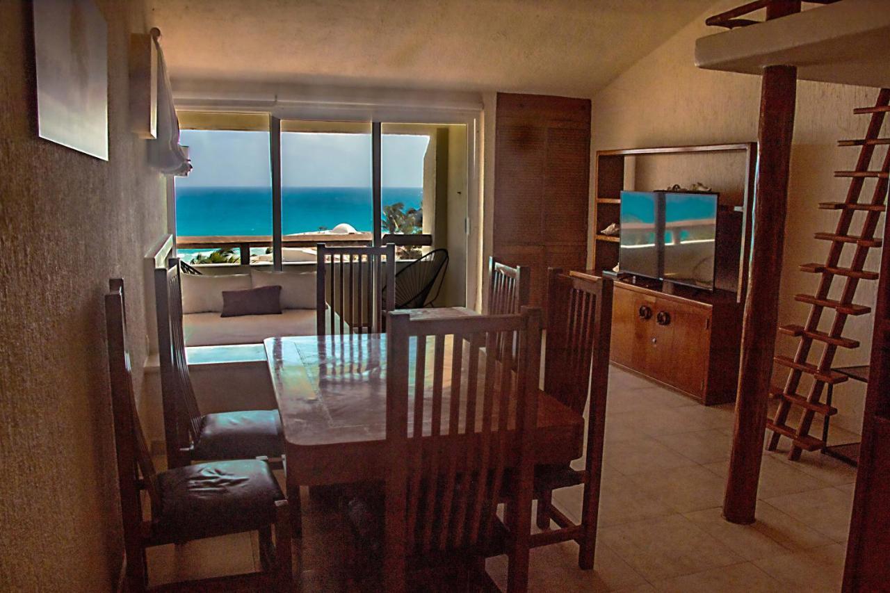 Rodero By Solymar Beach Front Condos In Hotel Zone Cancún Exteriör bild