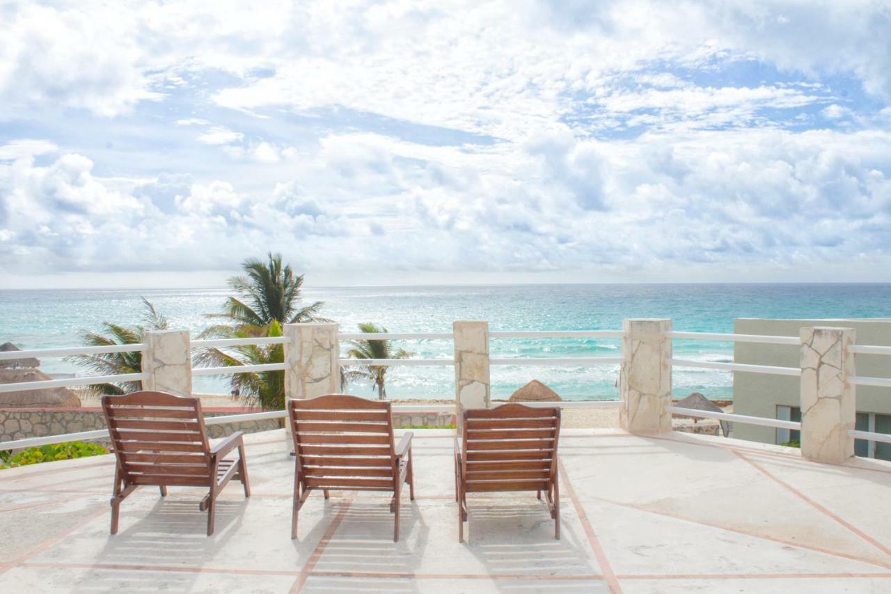 Rodero By Solymar Beach Front Condos In Hotel Zone Cancún Exteriör bild