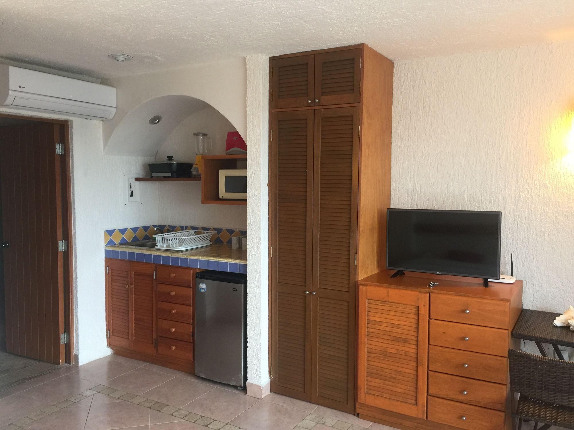 Rodero By Solymar Beach Front Condos In Hotel Zone Cancún Exteriör bild